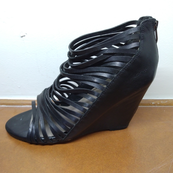 Vince Camuto Zeplin Wedges Black Women's Size 9.5M - Picture 4 of 10